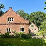 Kutscherhaus Am Herrenhaus Apartamento *
